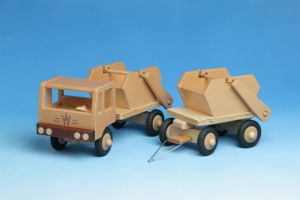 LKW Müllfahrzeug aus Holz